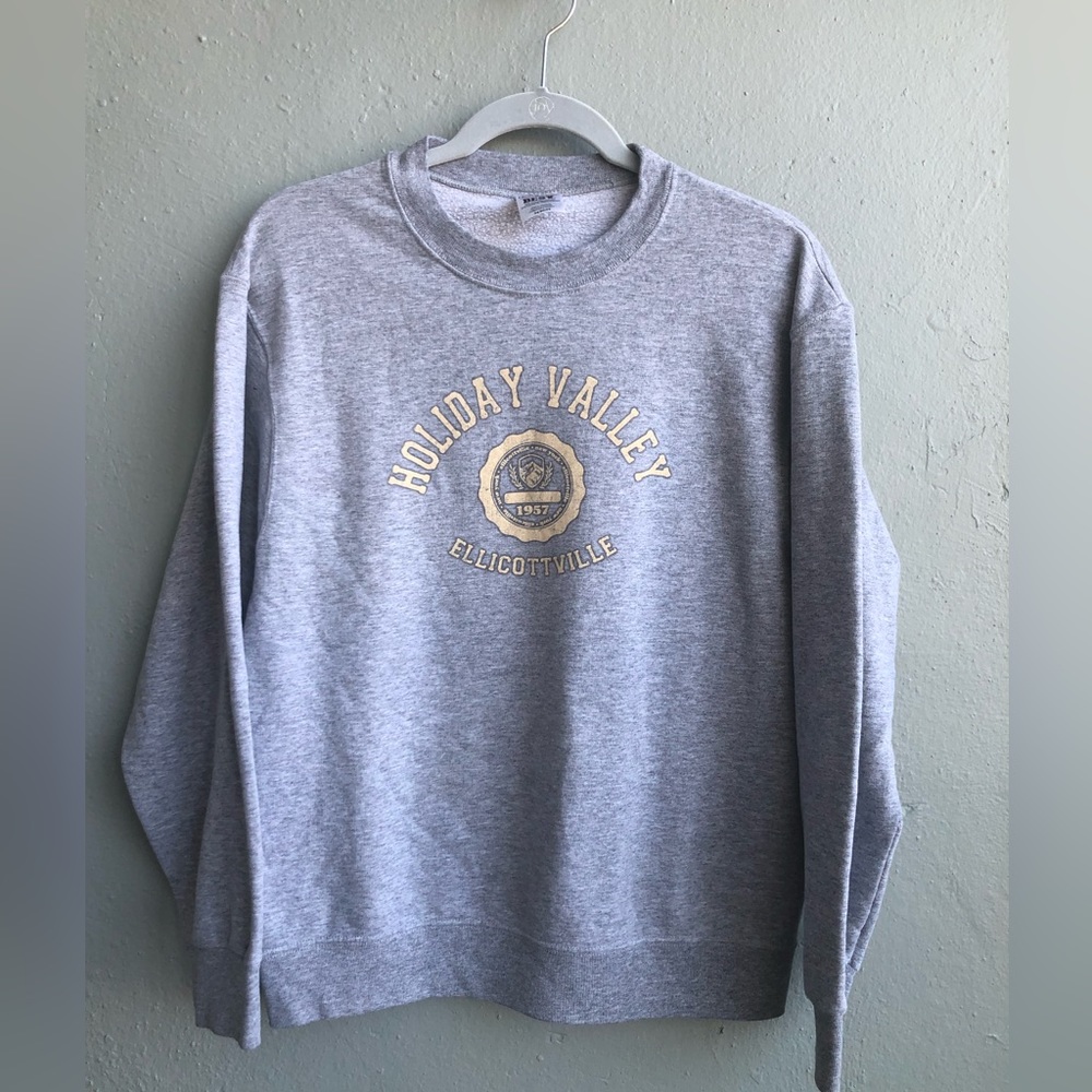 Holiday Valley Ellicottville Sweatshirt Size Medium Grey